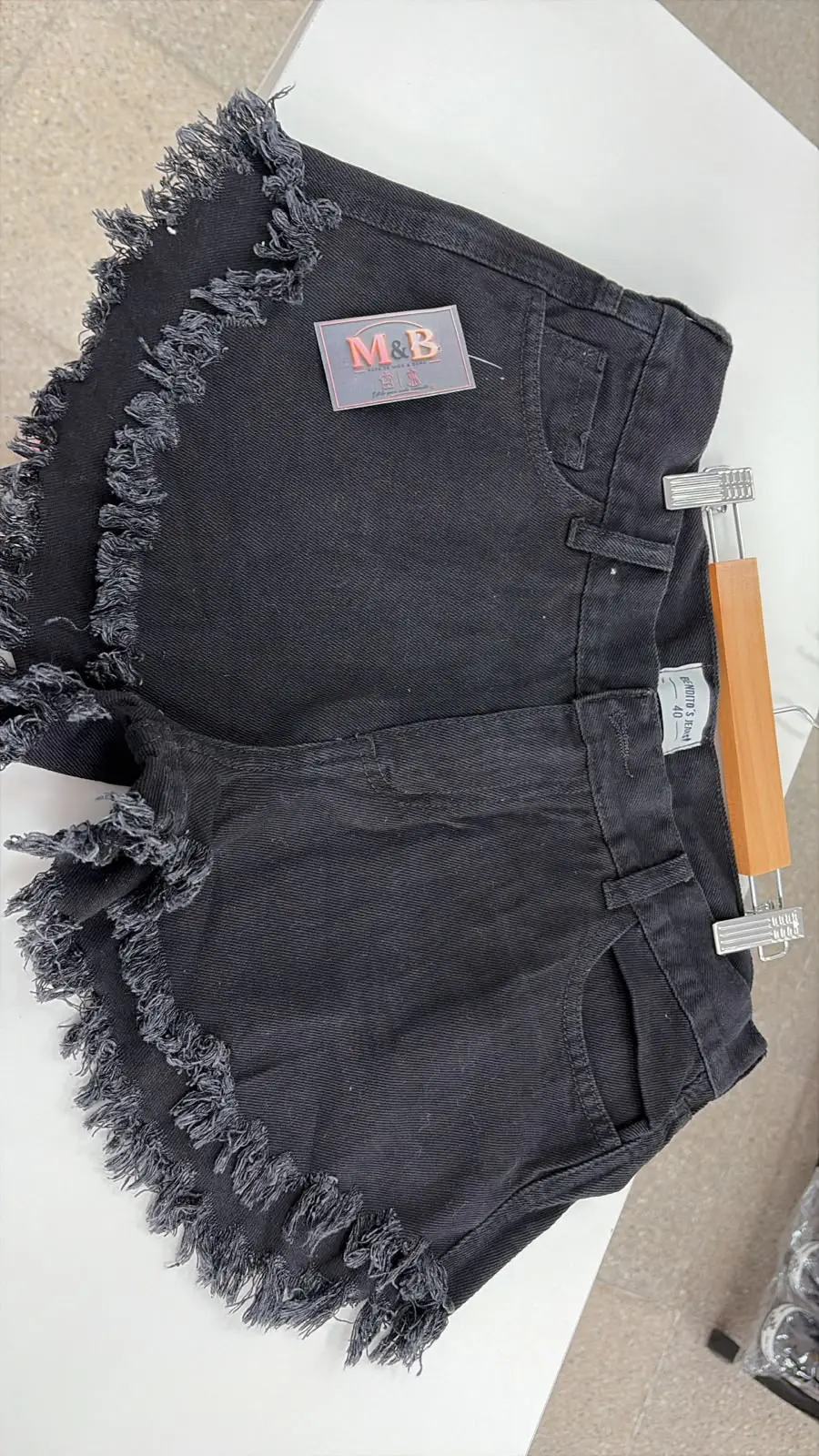 Short de jean mujer negro desflecado